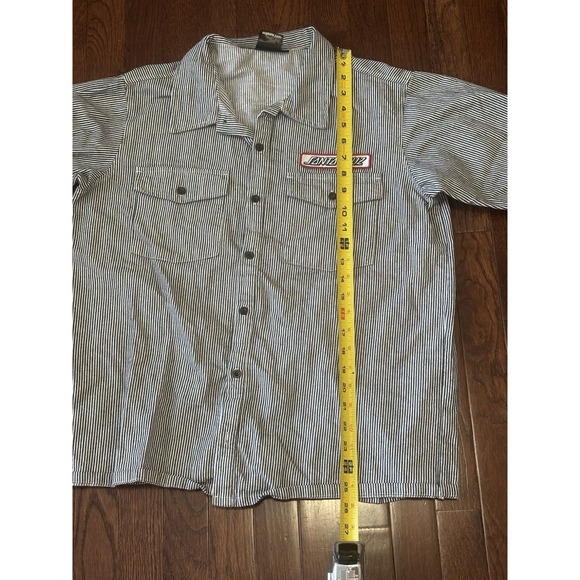 Santa Cruz Skateboard Shirt Blue Striped Button Up Short Sleeve Street Medium - Picture 5 of 5